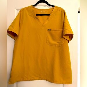 Women’s XXL Light Gold Figs One-Pocket Catarina top